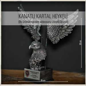Kanatlı Hava Kuvvetleri Kartal Heykeli