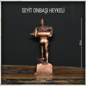Seyit Onbaşı Heykeli