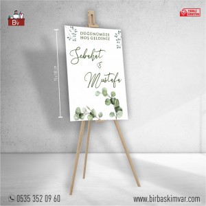 Küçük Yeşil Dalları ile Karşılama Panosu