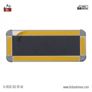 Okul Kapı İsimliği Alüminyum Çerçeve Rondo Açılır - Kapanır (10x30 Ebatında)